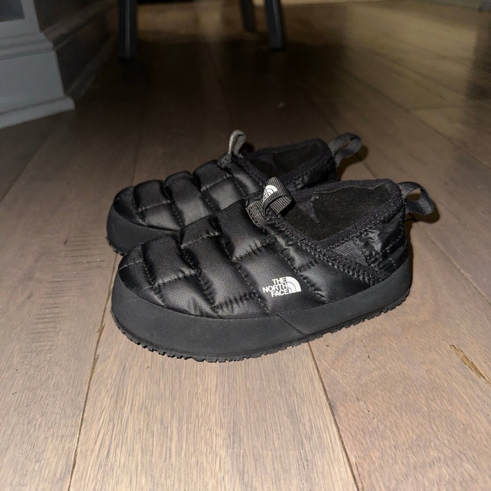North face thermoball traction mule II